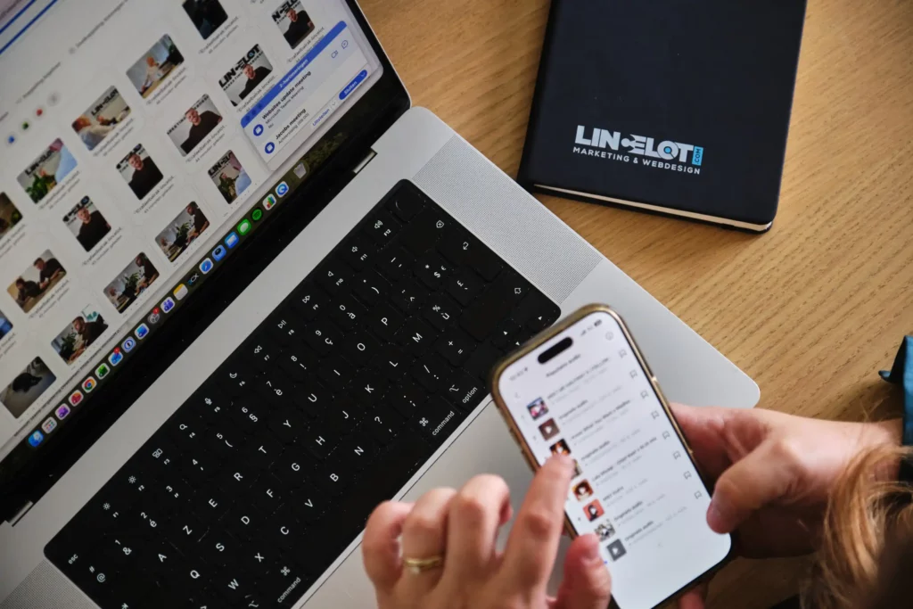 Bureau van marketingbureau Lincelot in het kantoor in Edegem