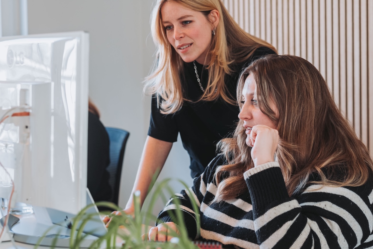 Webdesigner Joske en Projectmanager Kimberly helpen je graag bij Marketingbureau Lincelot in Edegem bij Antwerpen